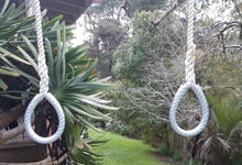 Load image into Gallery viewer, Hand Rings